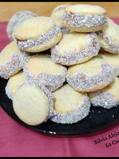 Una foto de Alfajorcitos de maicena