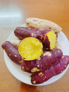 Hình của món Khoai lang nướng.