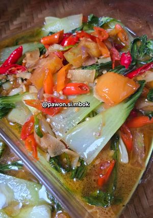 Foto resep Pakcoy Tumis Saus Tiram Pedas Simple @pawon.si.mbok