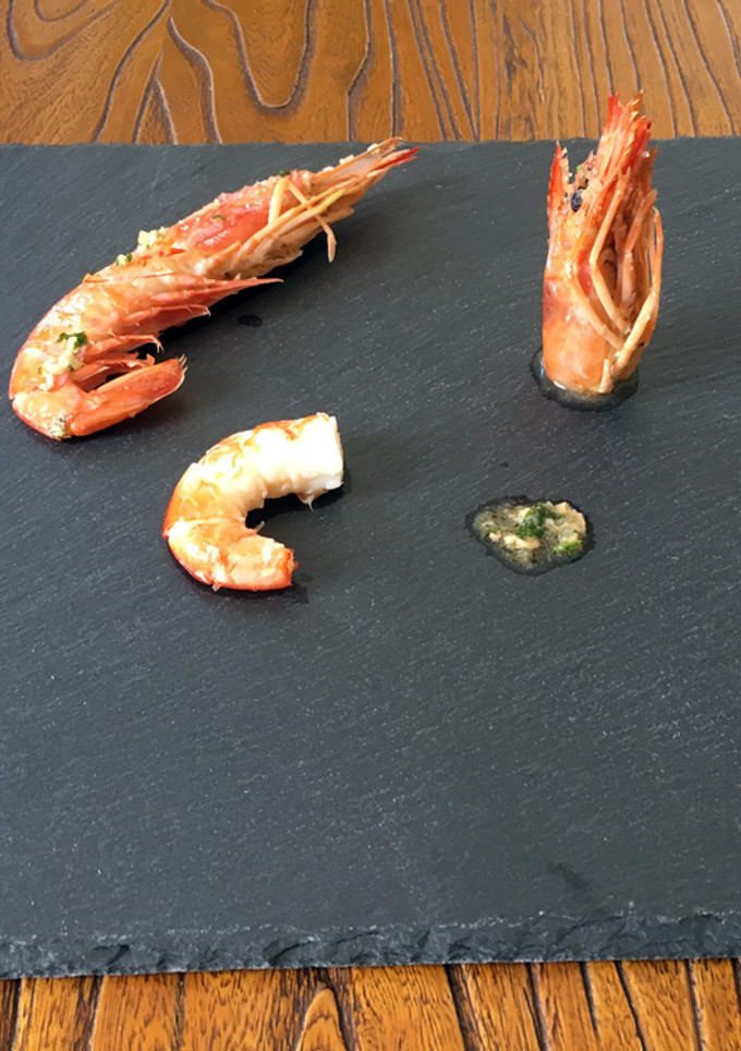 Una foto de Gambones al horno con ajo y perejil