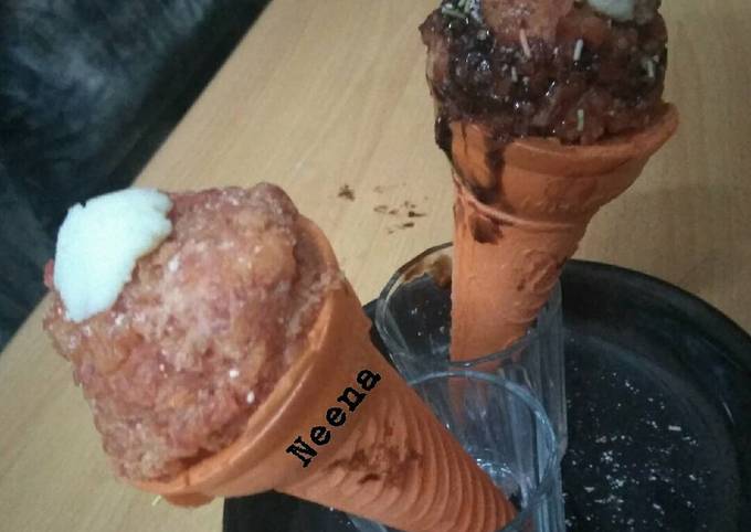Gajar halwa dipped in hot chocolate recipe main photo