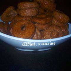 A picture of Alkaki.
