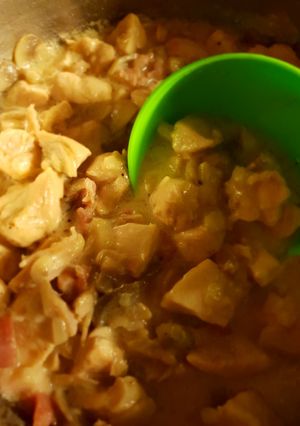 Gombás-tejszínes csirkemell recept fotója