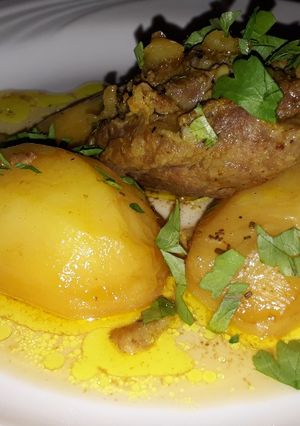 Una foto de Masas de cerdo cocinadas a presión