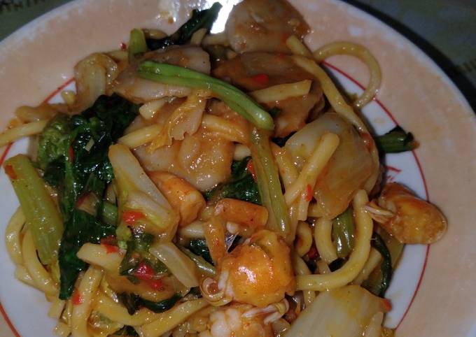 Anti Ribet, Buat Mie Goreng basah Untuk Pemula