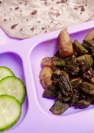 A picture of Jhatpat Bhindi aloo lady finger dry.