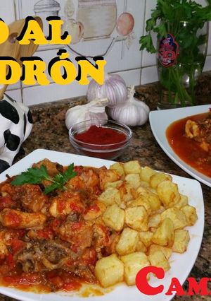 Una foto de Pollo al chilindrón