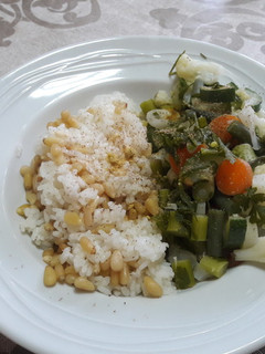 Una foto de Arroz al limón vegano