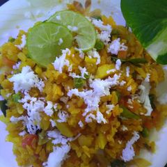 A picture of Poha upama.