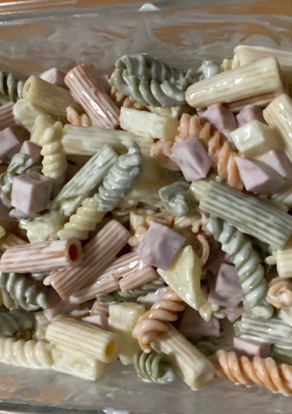 Una foto de Ensalada de pasta fresquita y veraniega