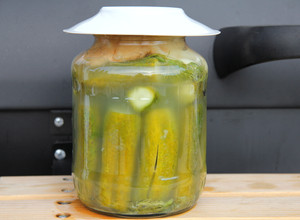 Klasszikus kovászos uborka recept fotója