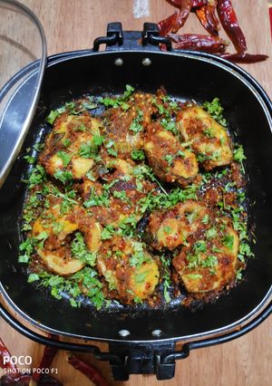 A picture of Savada fish fry.