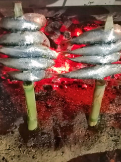 Una foto de Espeto de sardinas