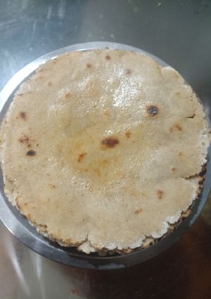 A picture of Quinoa flour Roti.