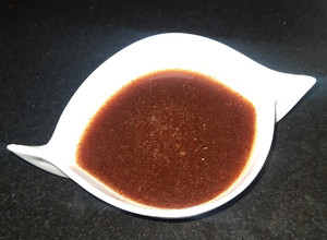 A picture of चटनी खट्टी मीठी चटनी.