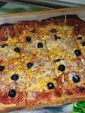 Pizza tres sabores casera (panificadora Moulinex Pain Doré)
