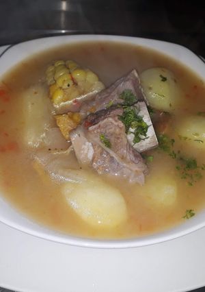 Una foto de Sopa de costillas