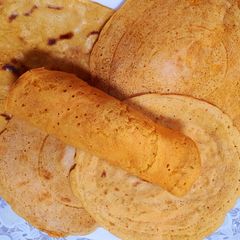 A picture of Bread Lentils high protien.