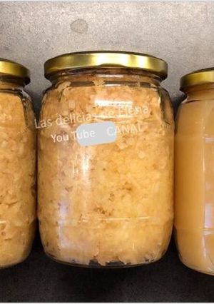 Una foto de Manzanas ralladas para el pastel sin azúcar