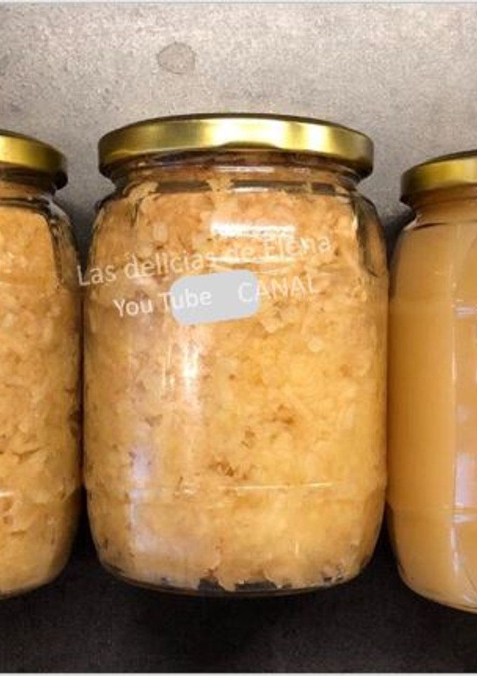 Una foto de Manzanas ralladas para el pastel sin azúcar