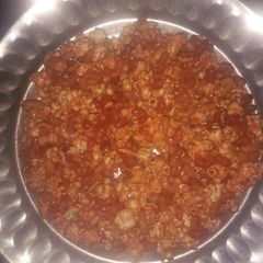 A picture of Popcorn chikki.
