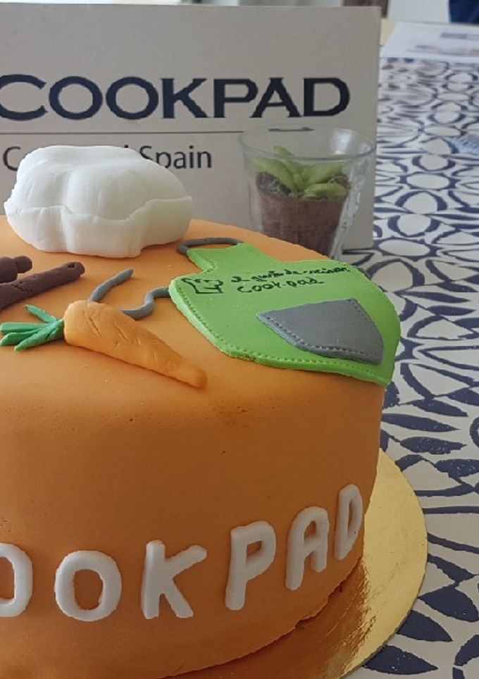 Una foto de Bizcocho de yogur y chocolate (Thermomix)
