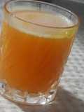 Jugo de mandarina y granadilla