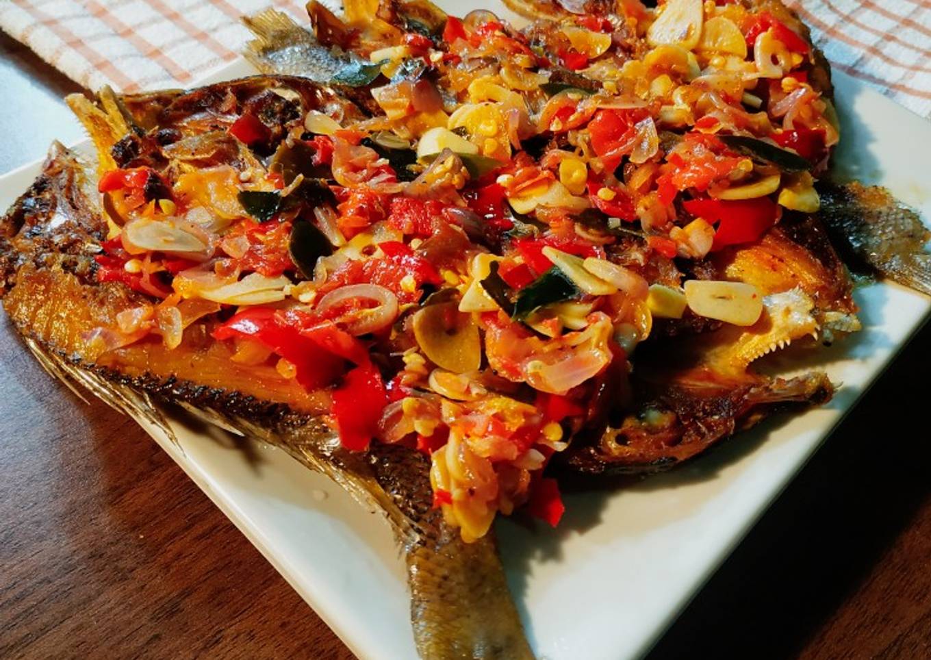 Ikan Asin Rica-Rica / Ikan Asin Lombok