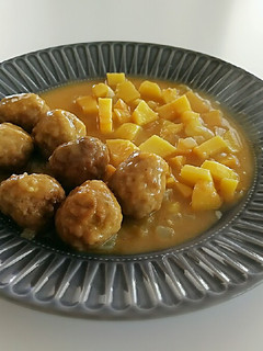 Una foto de Albóndigas veganas en salsa. Receta tradicional