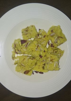 पनीर बरफी (Paneer Barfi recipe in hindi रेसिपी मुख्य फोटो