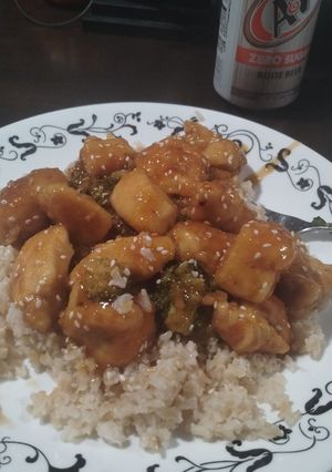 A picture of Orange Chicken GF DF.
