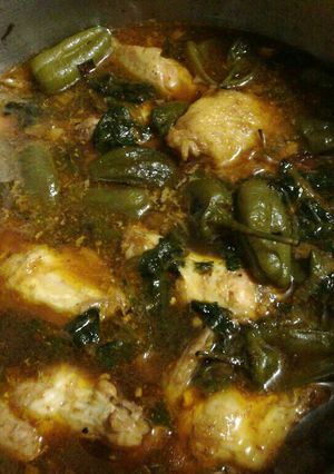 Una foto de Tinolang (Pollo estilo filipino)