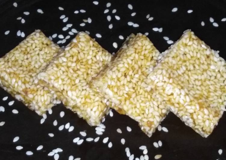 Recipe of Super Quick Homemade Sesame chikki #foodies&amp;friends i love meetha