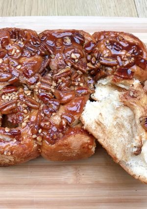 A picture of Maple syrup pecan cinnamon roll (TangZhong /water roux method).