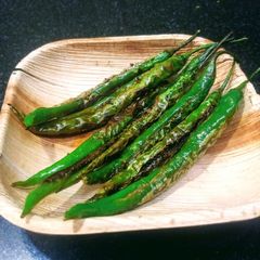 A picture of Mirchi fry.