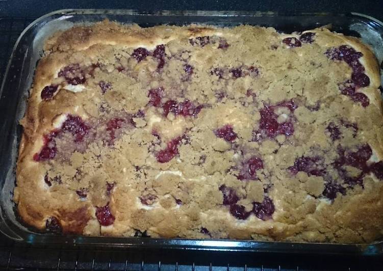 Recipe: Tasty Sour Cherry Cheese Crumb Cake