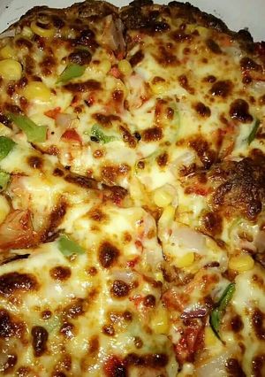 A picture of Pizza.