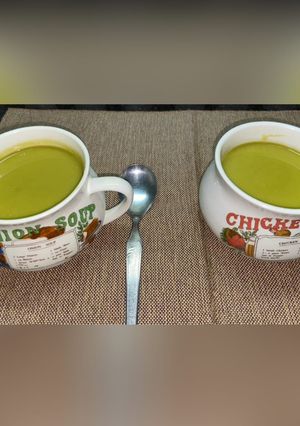 Una foto de Sopa crema de arvejas