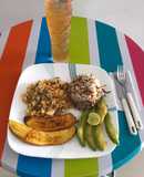 Huevos revueltos con carne