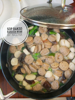 Foto resep Sayur Sop Bakso Rahasia Mami Dijamin Enak