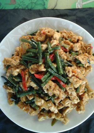 Foto resep Tumis tempe kacang bumbu uleg