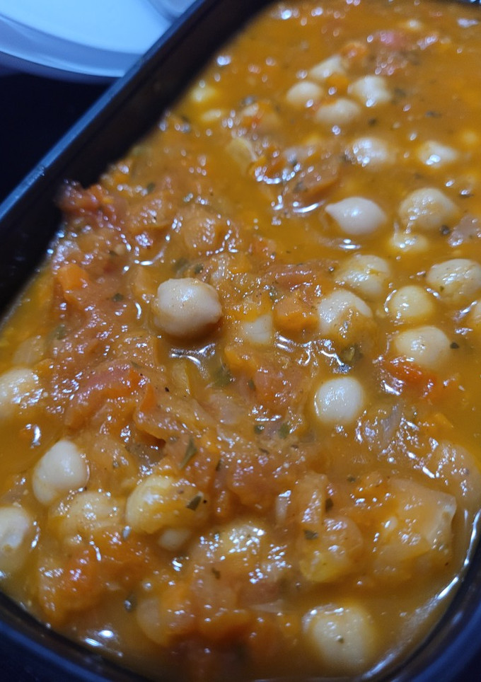 Una foto de Potaje de garbanzos especiados con Thermomix