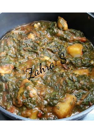 A picture of Paalak Aloo.