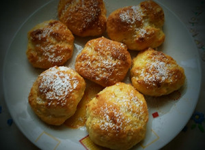 Sütőben sült túrófánk 🍩🍩🍩 recept fotója