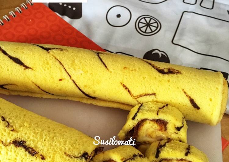 Bolu Gulung Mini isi Abon