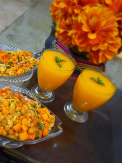 A picture of Mango juice.