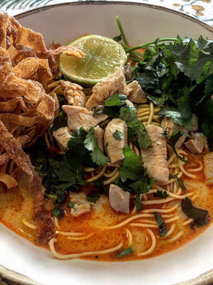 A picture of Chiang Mai Noodle Soup.