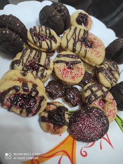 عکسی از دستور شیرینی مارمالادی🍯