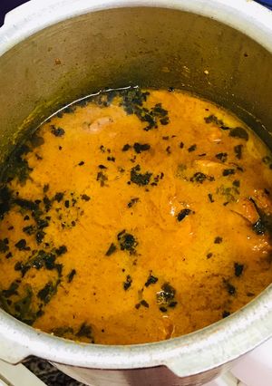 A picture of Chicken curry.