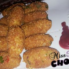 A picture of Spicy Potatoe Balls.